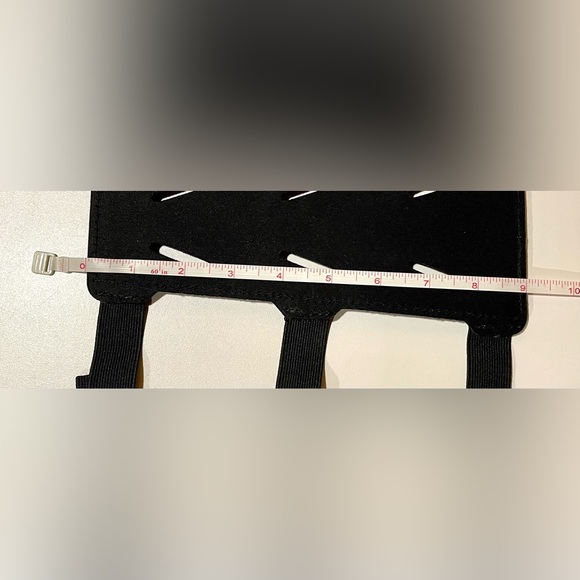 Archery Arm Guard. 9” New without tags. - Picture 2 of 4